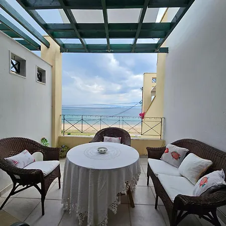 Cosy By The Sea *